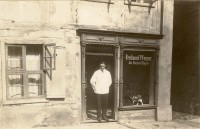 /album/strassen-und-platze/brandenburger-strasse-10-hausnummer-43-alter-fleischerladen-gustav-bayer-web-jpg/